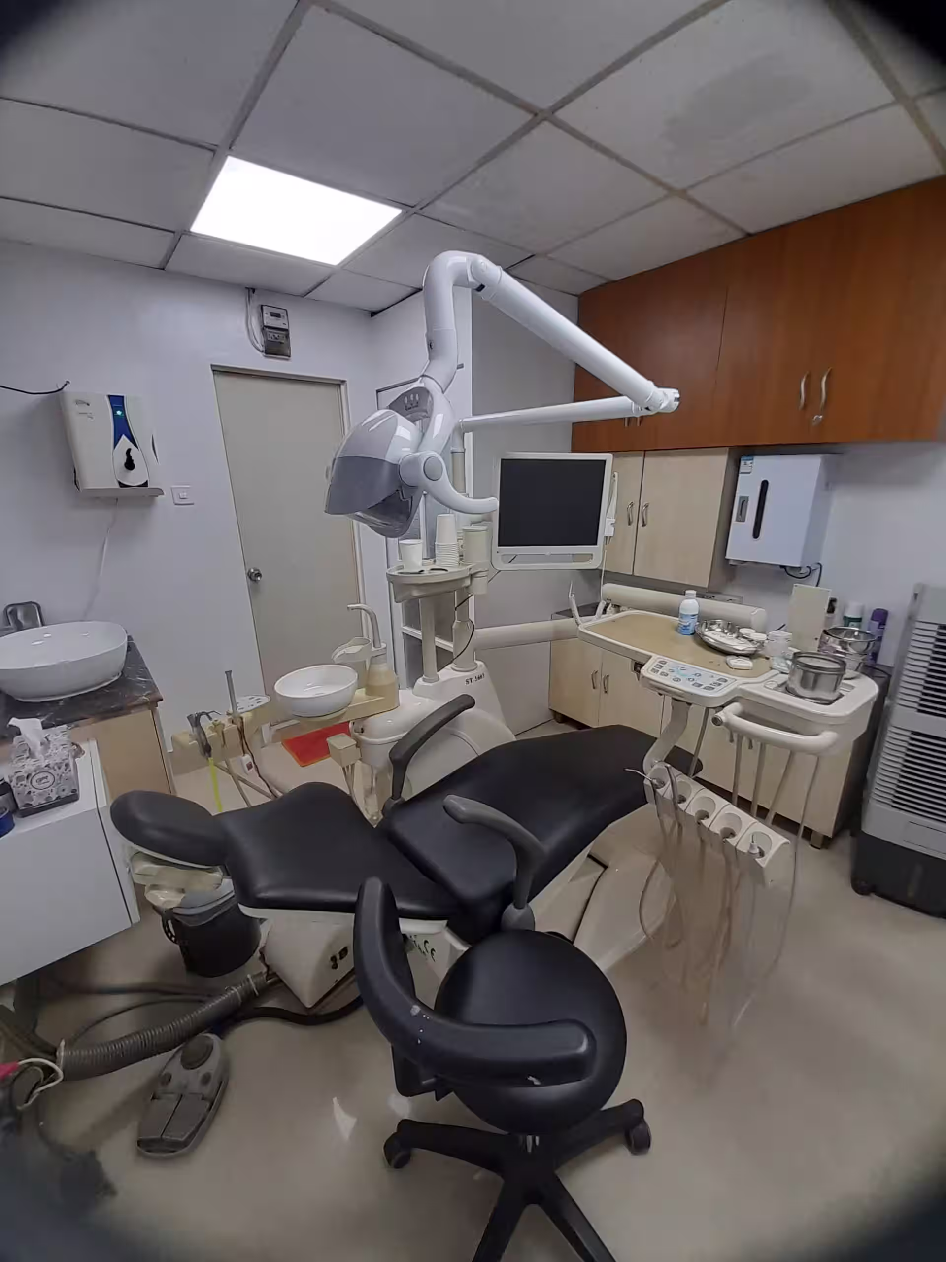 Advanced dental treatment chair